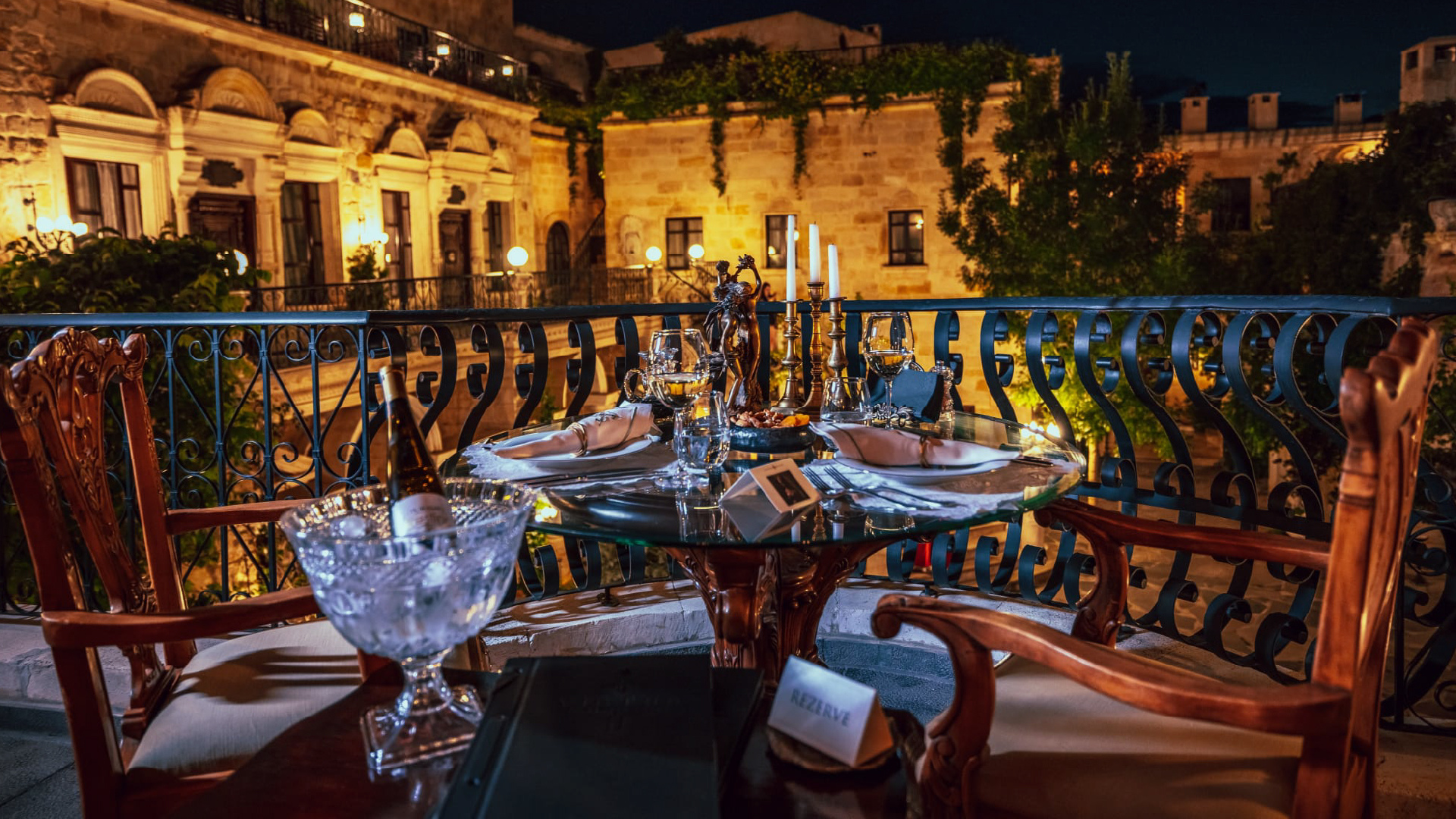 Virtus Restaurant Banner 3